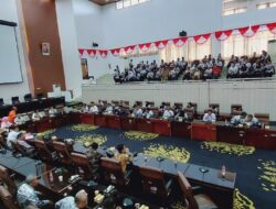 Ketua DPRD dan Komisi II, Berhasil Desak Palomak Kembalikan Dokumen 27 Guru