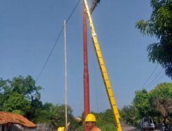 PLN UP3 Karawang TelahTindak Lanjut Kondisi Kabel di Desa Kutajaya