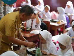 Simulasi Makan Siang Gratis SDN 01 Anggadita, Bupati Aep Siapkan 928 Paket